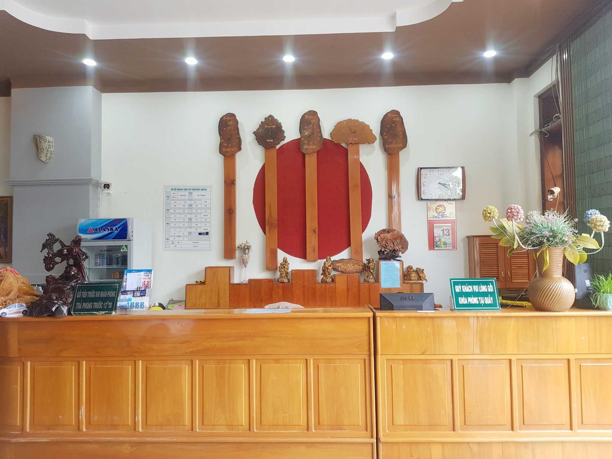 Tay Nguyen Hotel Kon Tum Экстерьер фото